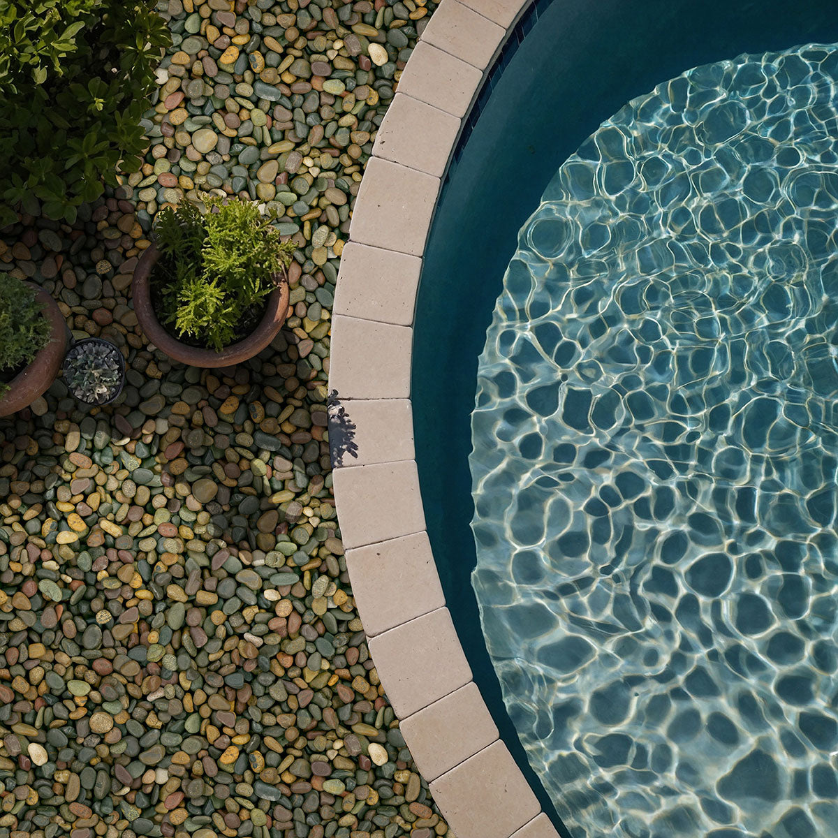MSI Mixed Polished Pebbles — surface detail in natural tonality