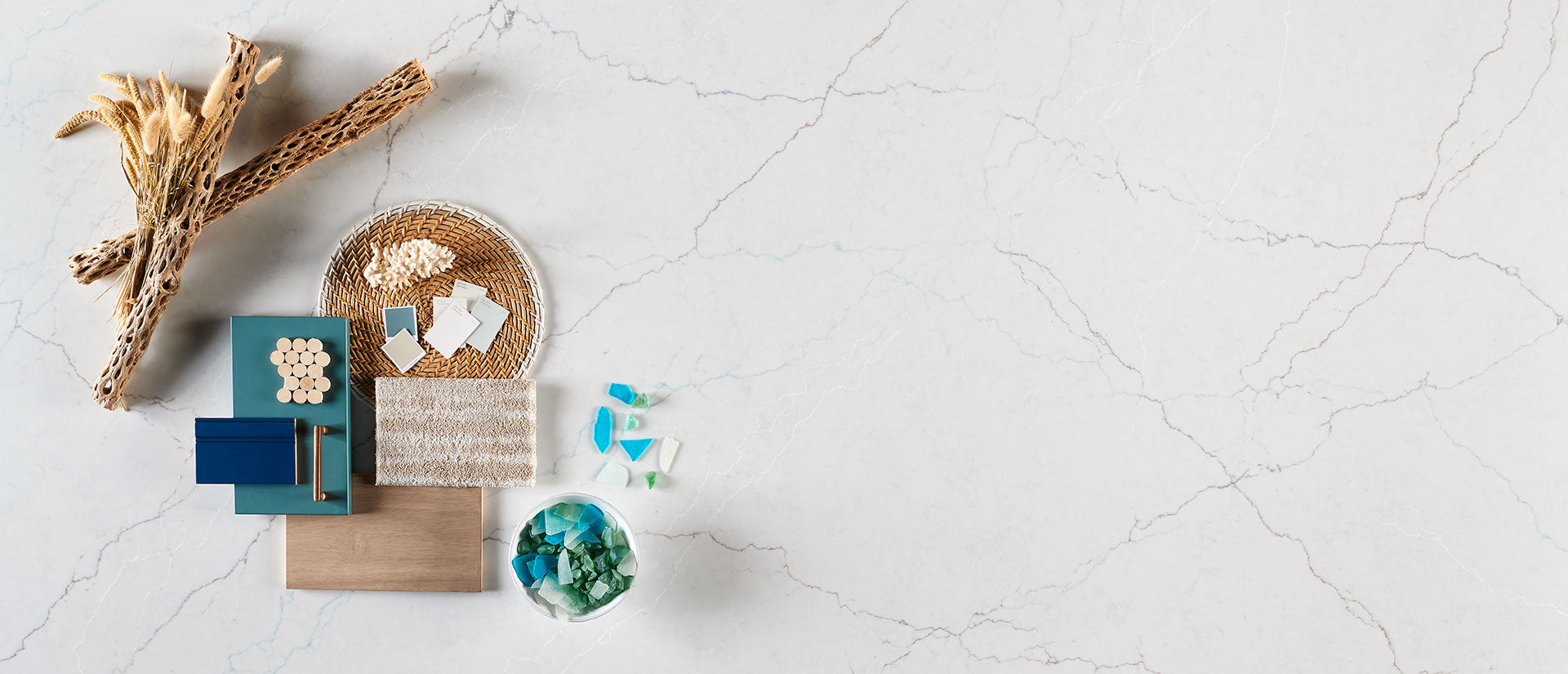 MSI Calacatta Miraggio SeaGlass — surface detail in natural tonality