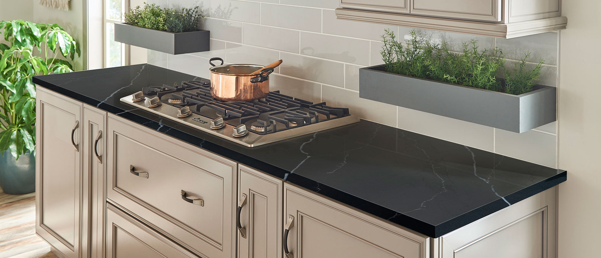 MSI Marquina Midnight — surface detail in natural tonality engineered slab for kitchen and feature install
