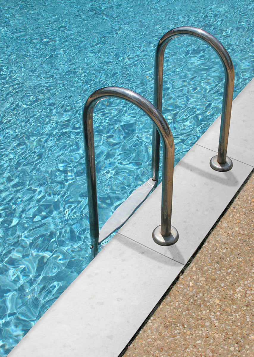 MSI Terrazo Glacier Porcelain Coping — surface detail in natural tonality