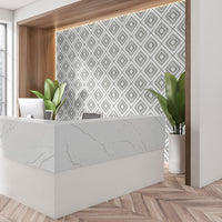 MSI New Calacatta Laza Quartz — surface detail in natural tonality
