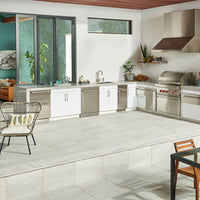 MSI Silver Falls Granite — surface detail in silver tonality