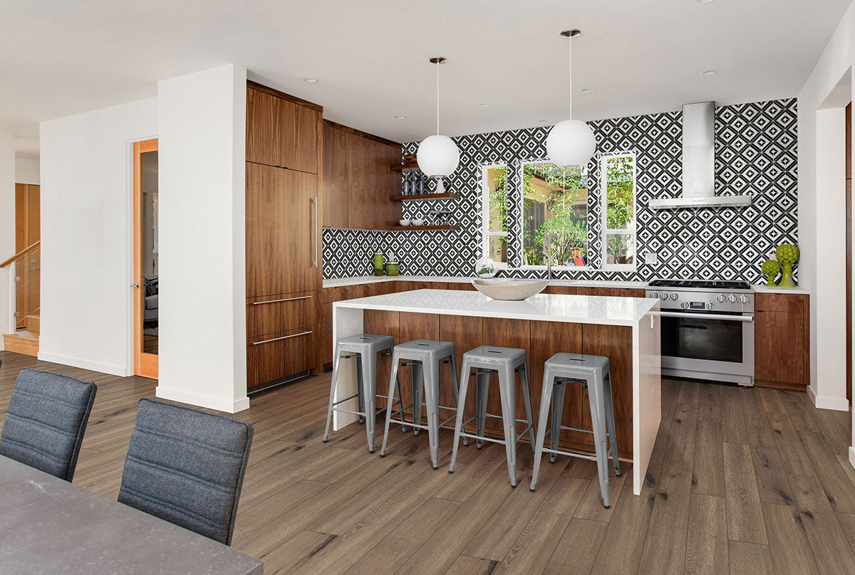 MSI Rhombix Nero Geometric Tile — surface detail in natural tonality