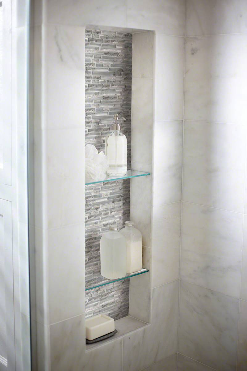 MSI Silver Canvas Interlocking Tile — surface detail in silver tonality
