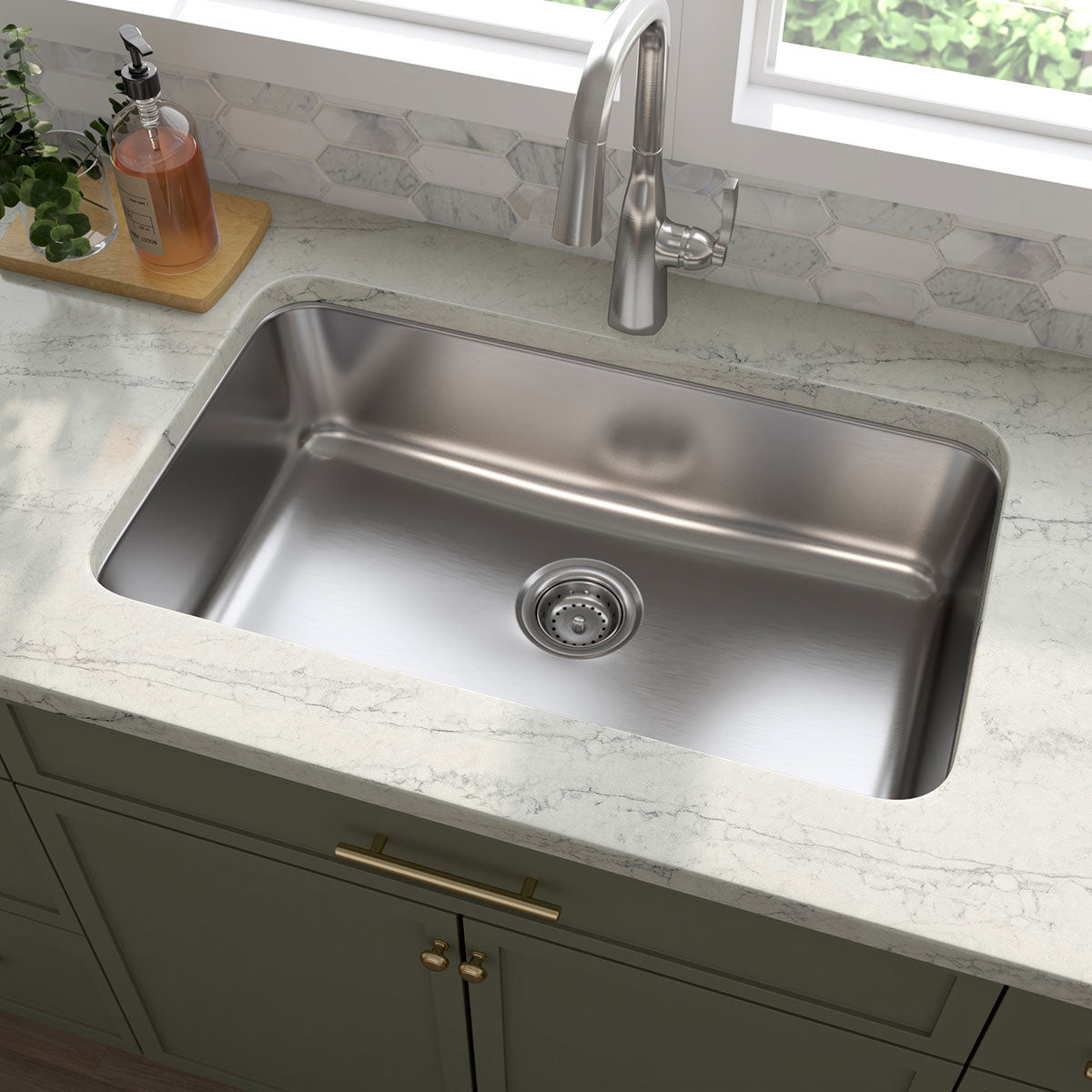 MSI 18G 3018 Sinks — surface detail in natural tonality heavy-gauge undermount single-bowl kitchen sink