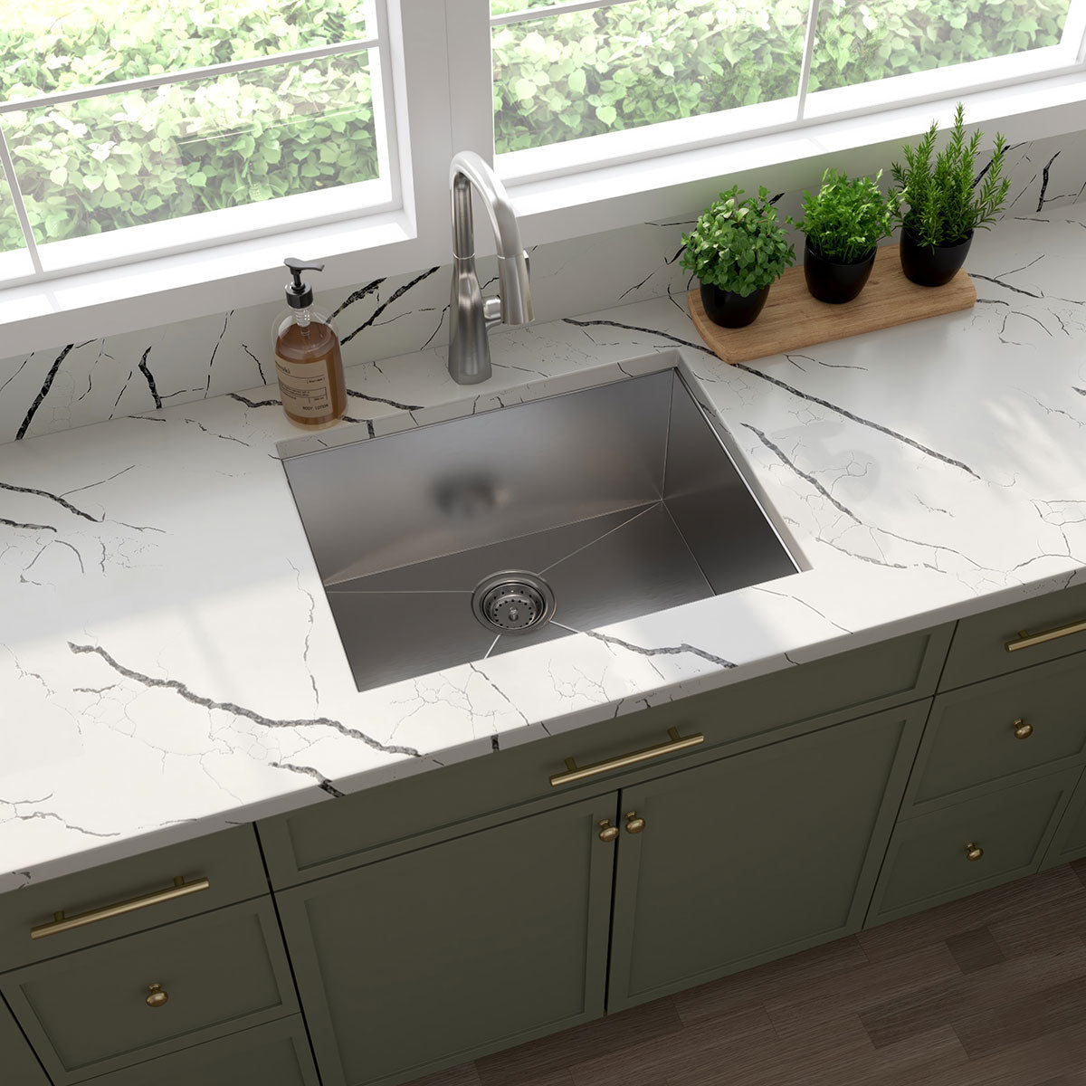 MSI Handcrafted 16G 2318 Sinks — surface detail in natural tonality
