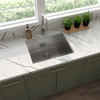MSI Handcrafted 16G 2318 Sinks — surface detail in natural tonality