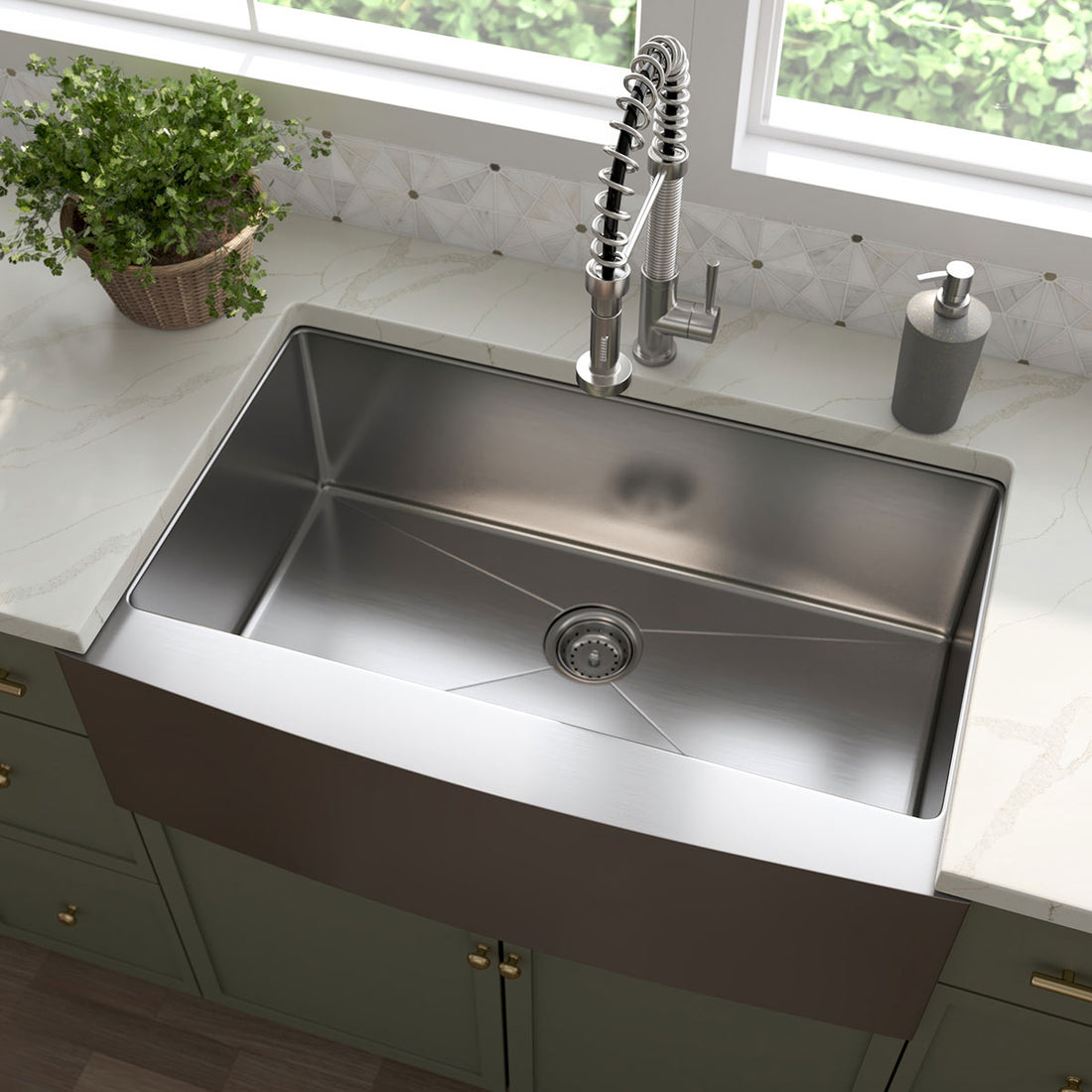 MSI Handcrafted Farmhouse with Apron 16G 3321 Sinks