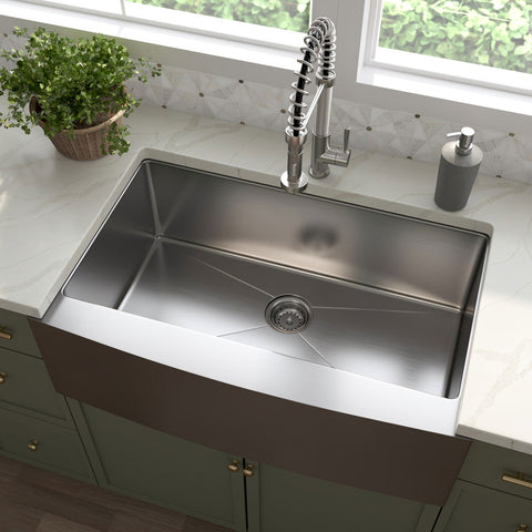 MSI Handcrafted Farmhouse with Apron 16G 3321 Sinks