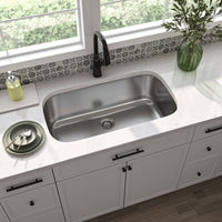 MSI 18G 3218 Sinks — surface detail in natural tonality heavy-gauge undermount single-bowl kitchen sink
