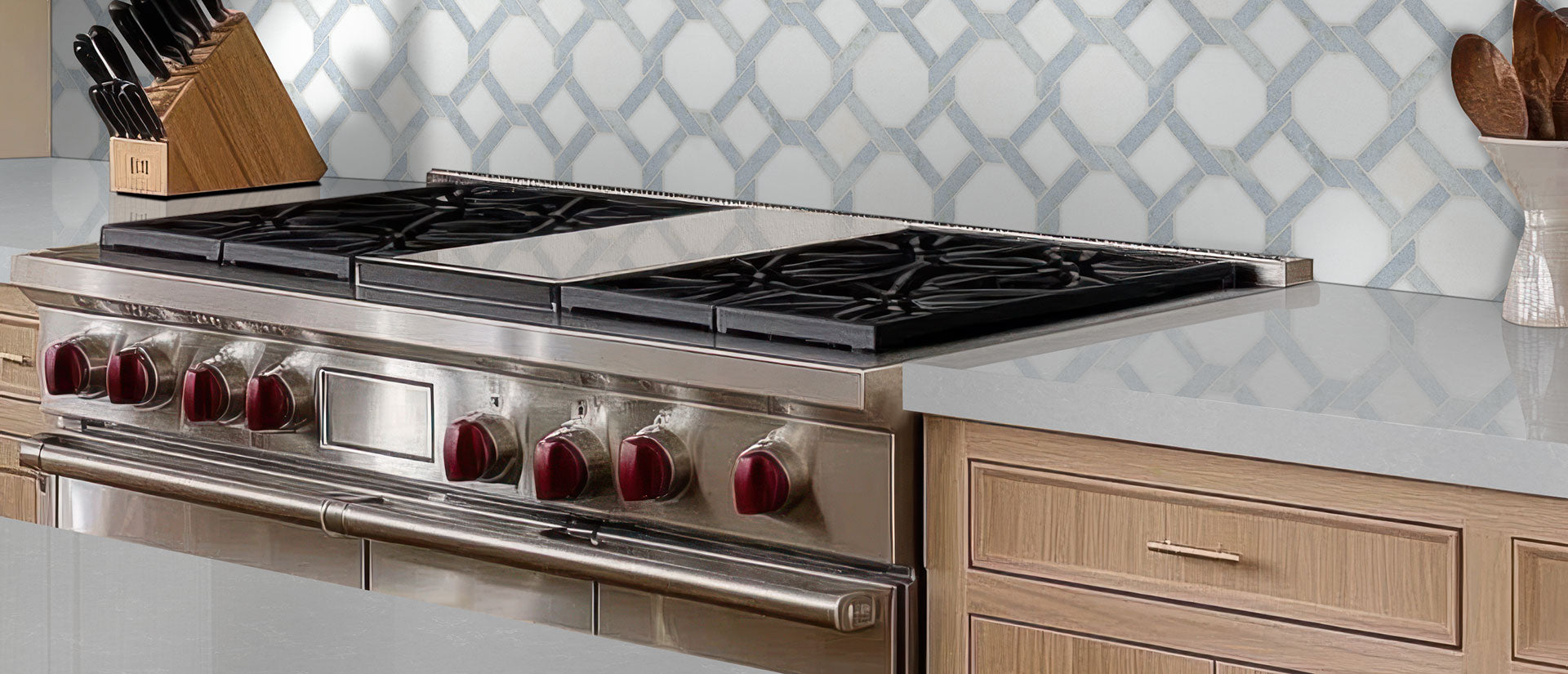 MSI Smoked Pearl quartz countertop room scene