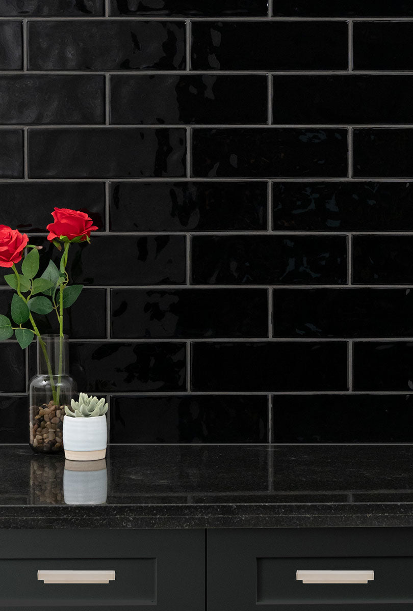 MSI Urbano Ink Tile — surface detail in natural tonality 4x12