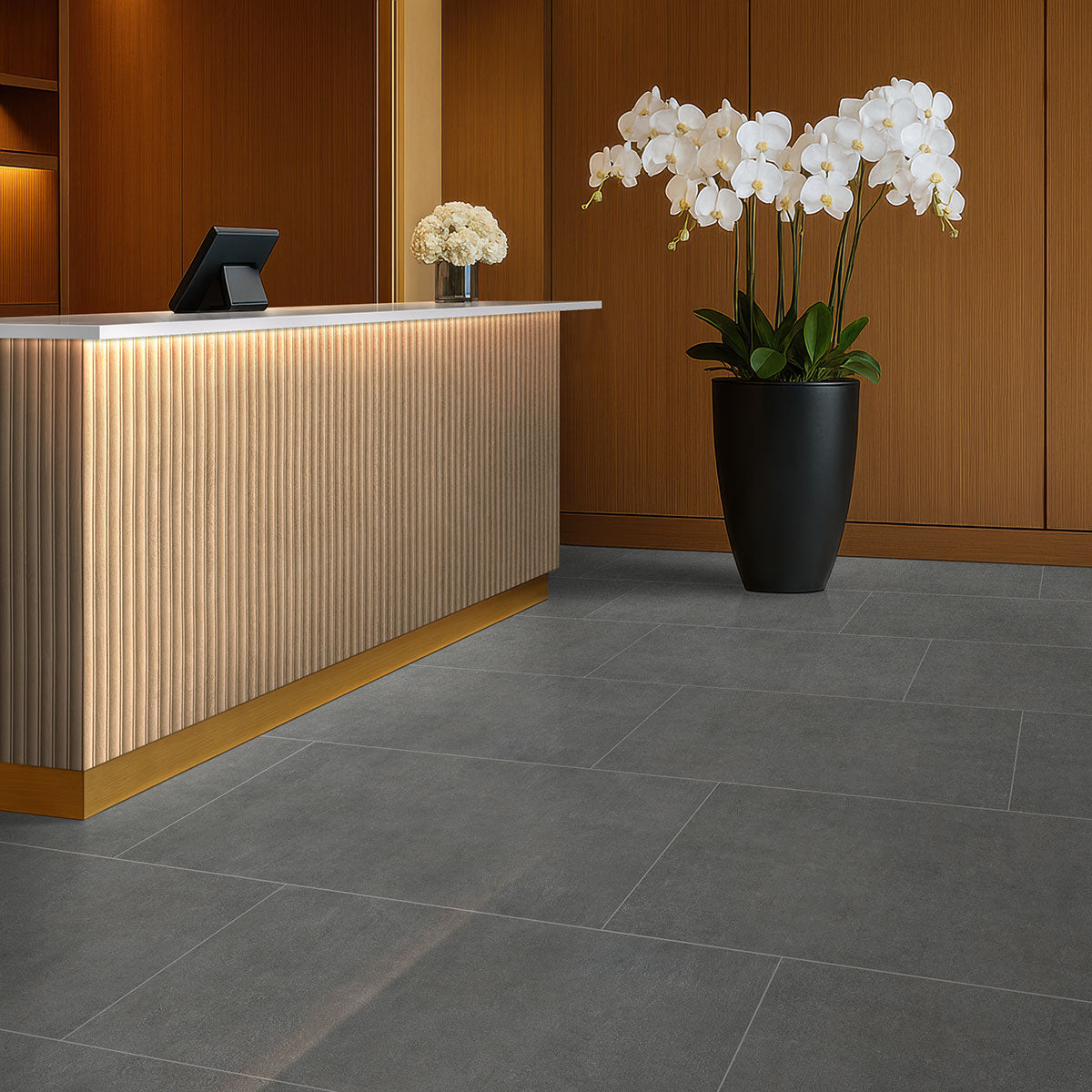 MSI Urbanslat Flute Timber 16 x 48 Matte — surface detail in natural tonality