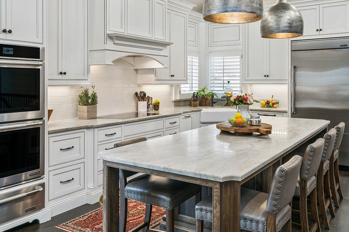 MSI Highland Park Whisper White Subway Tile 4x12 — surface detail in white tonality