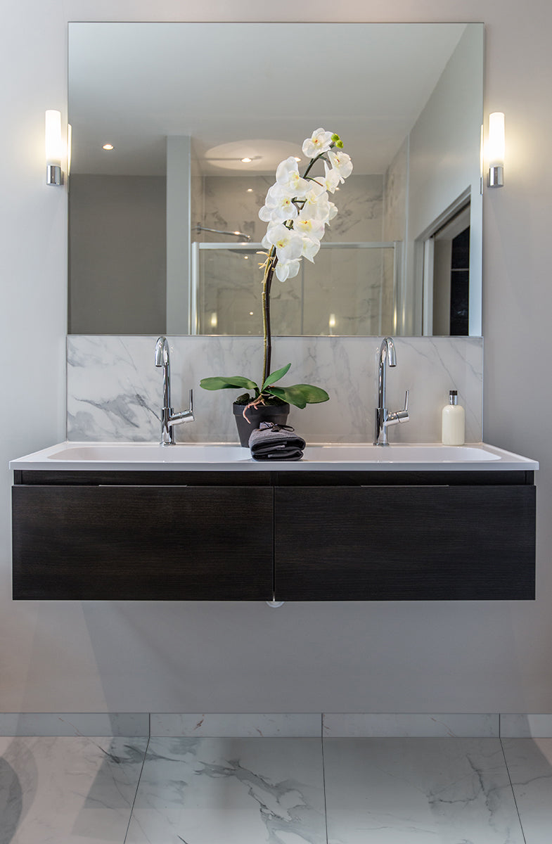 MSI White Vena — surface detail in white tonality through-bodied porcelain for full-room install